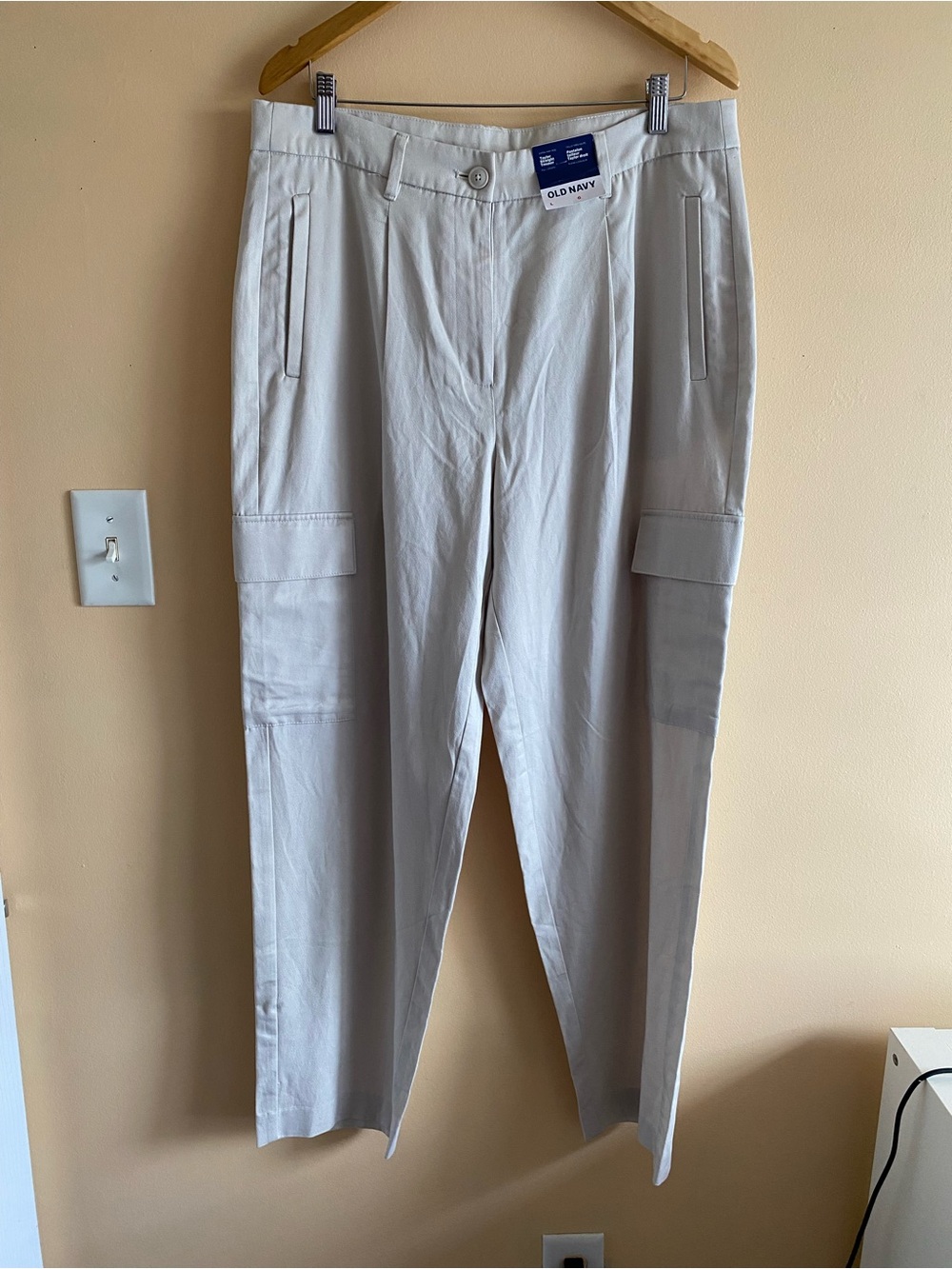 Old Navy Taylor High Rise Straight Cargo Trousers Woman Large Adjustable Waist - Picture 2 of 15